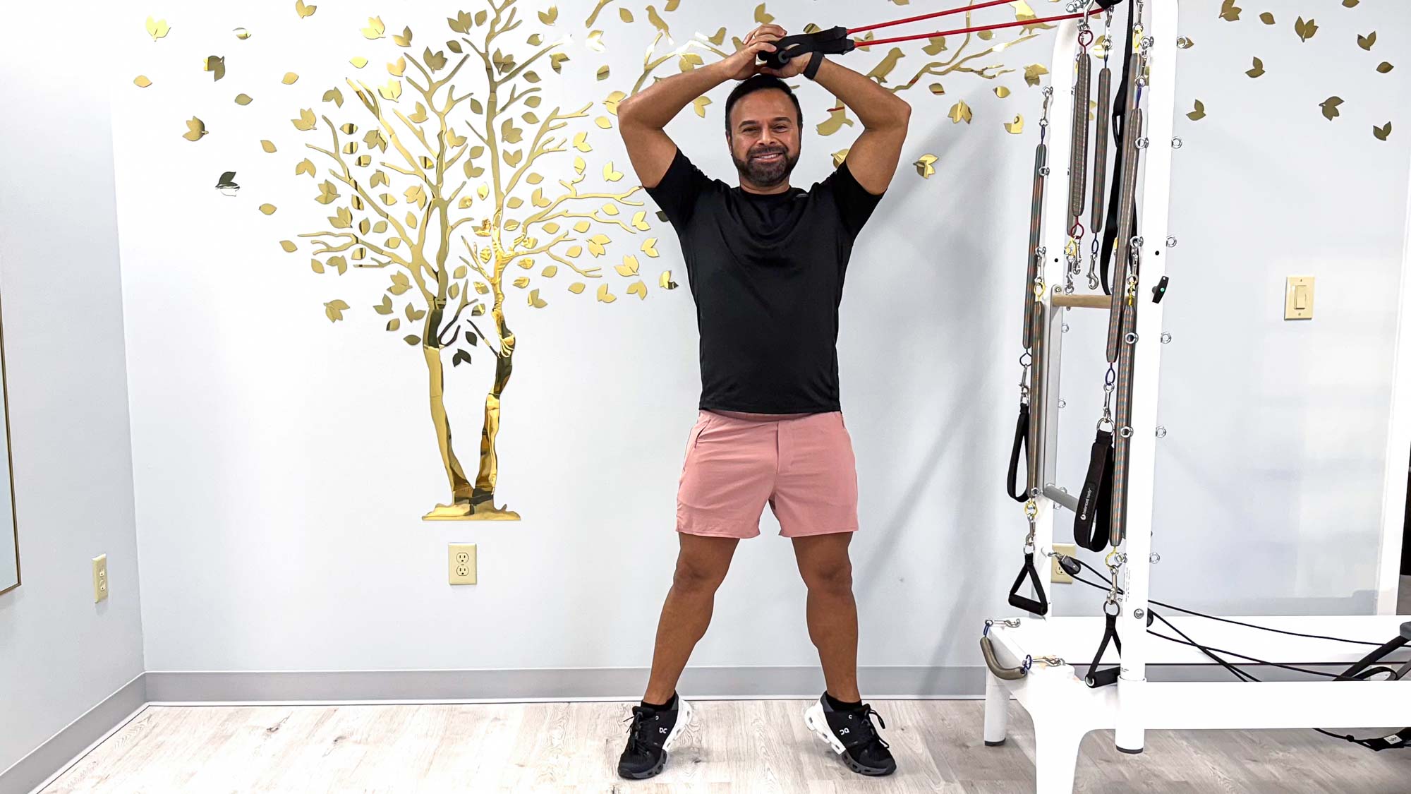 Nico Gonzalez Sumo Squat Egzersizinde Daimi Side Bükülmeleri Başlatma