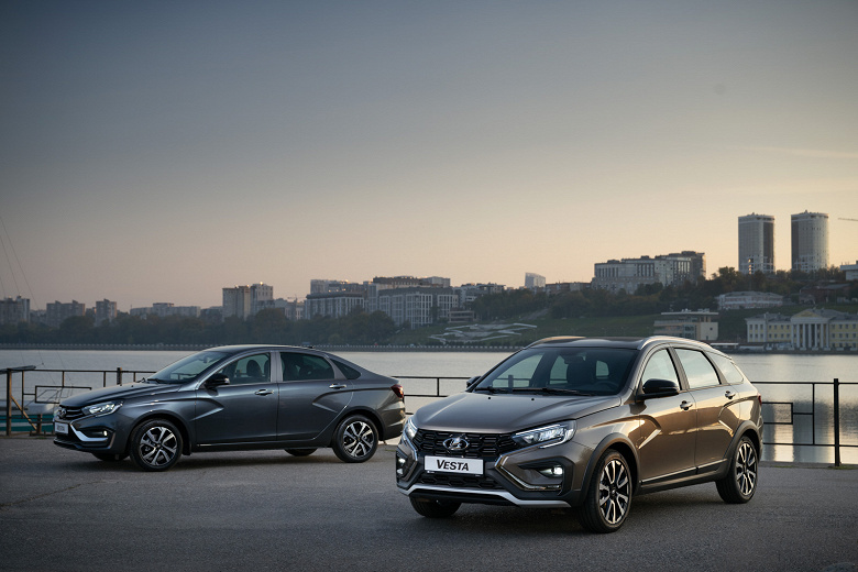 Lada Vesta 6 vitesli bir şanzıman ile satışlar başladı, fiyat açıklandı