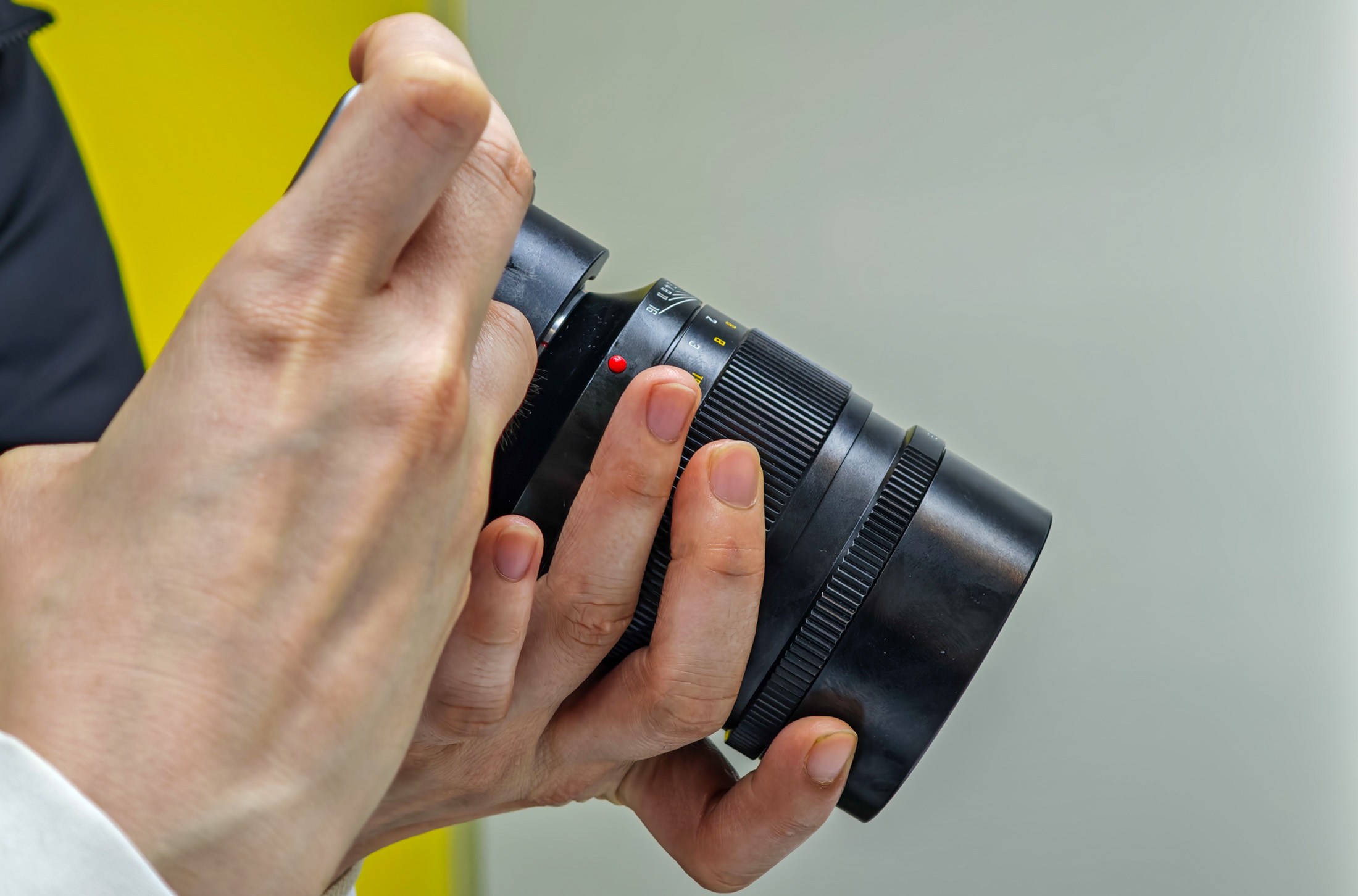 MWC 2025'te Realme'nin Değiştirilebilir Lens Kamera Konseptinin Fotoğrafı