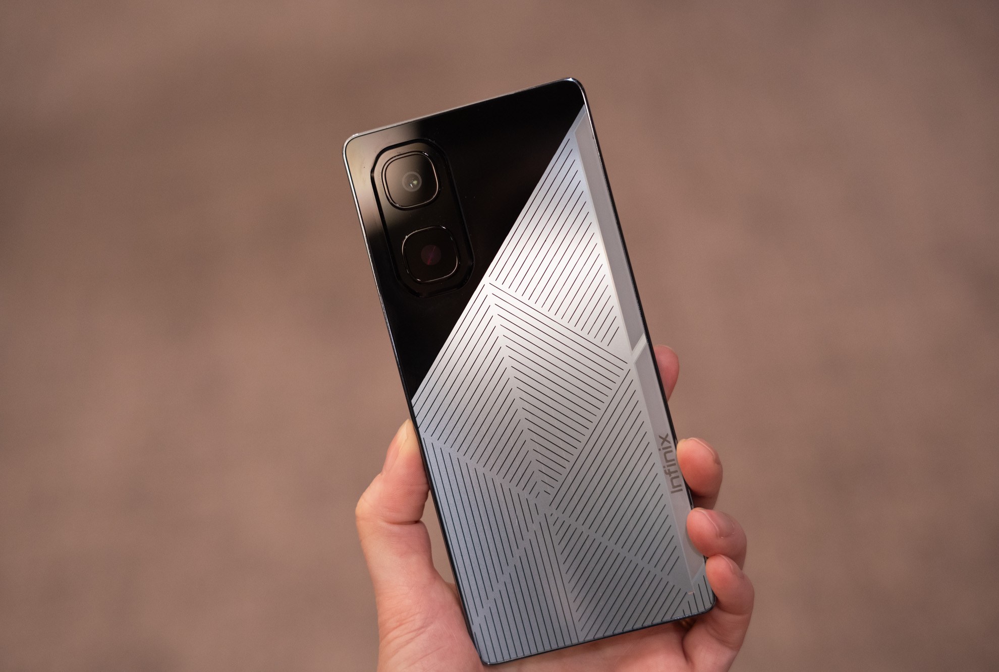 Infinix Solar Concept Telefon