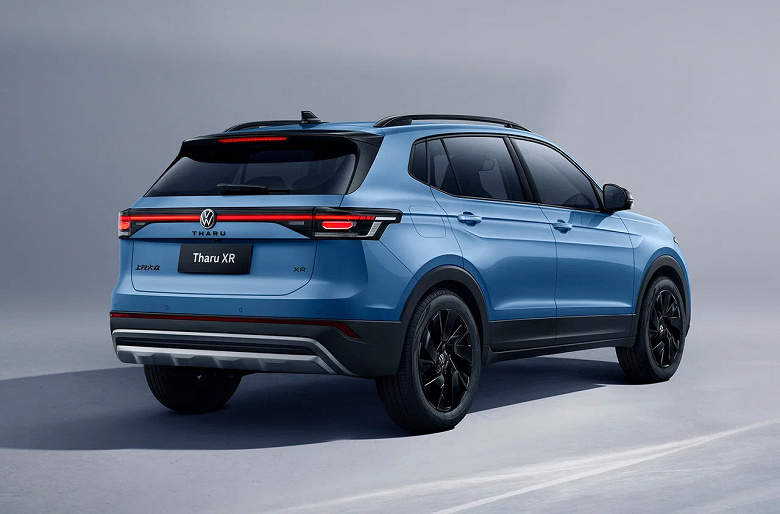 Minimum vagonlarda Volkswagen Tiguan. Rusya'ya tamamen yeni bir Volkswagen Tharu XR getirildi: 2.45 milyon ruble için 6 vitesli bir “otomatik”