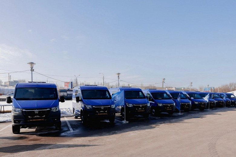 SOBOL NN Zırhlı SUV'lar hizmete girdi