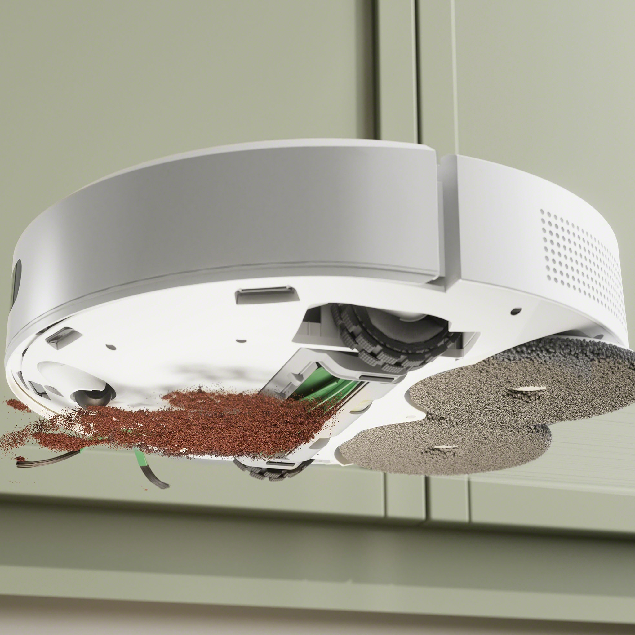 Roomba 404, 505 ile aynı özelliklerin çoğuna sahiptir. Her ikisi de tek bir lastik silindir fırçası kullanır.