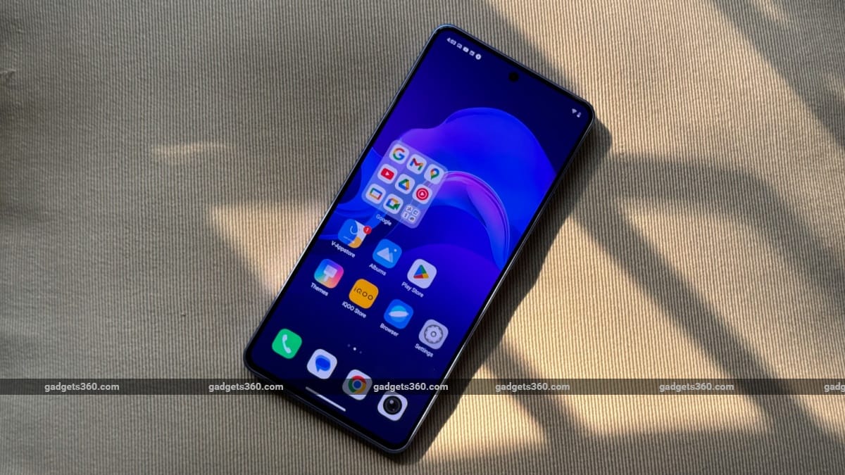 IQOO NEO 10R Aynı Gadgets 360 IQOoneo10r IQOO