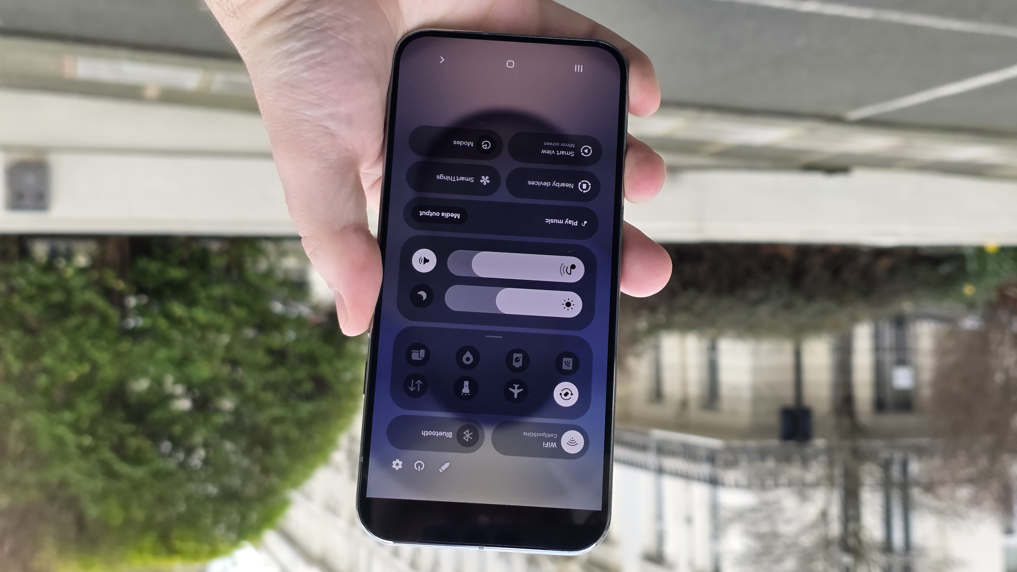 Google Pixel 9 Pro XL'de Galaxy Quick Ayarlarını deneyin