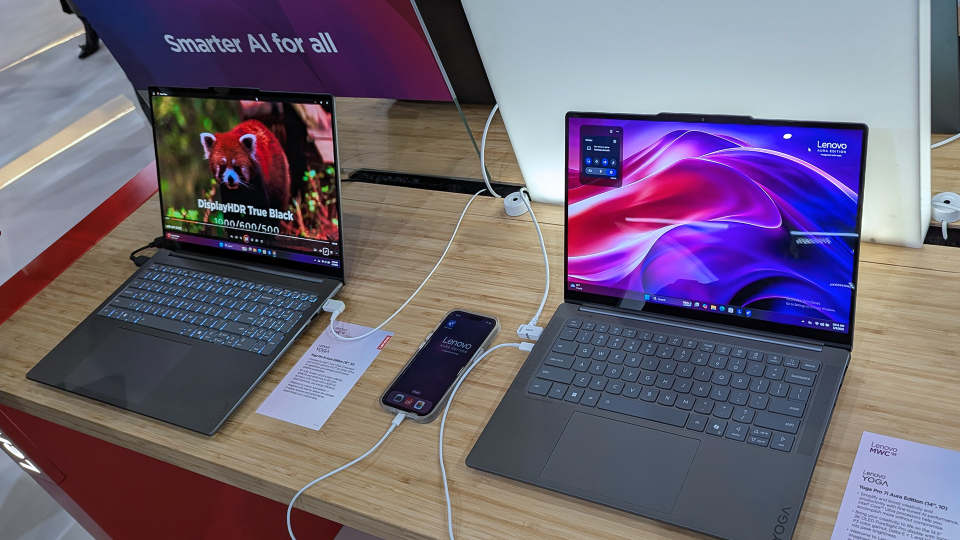 MWC Barcelona 2025'te Lenovo Yoga Pro 7i ve 9i Aura Edition dizüstü bilgisayarları.