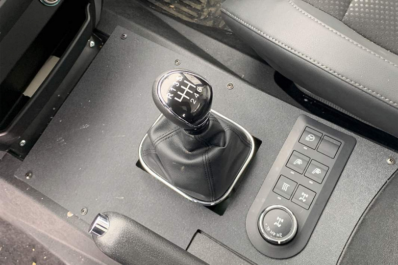 6 vitesli şanzıman Patriot dizel UAZ nedir? Izvestia prototiple ilgili tüm ayrıntıları açıkladı, fotoğraf yayınlandı