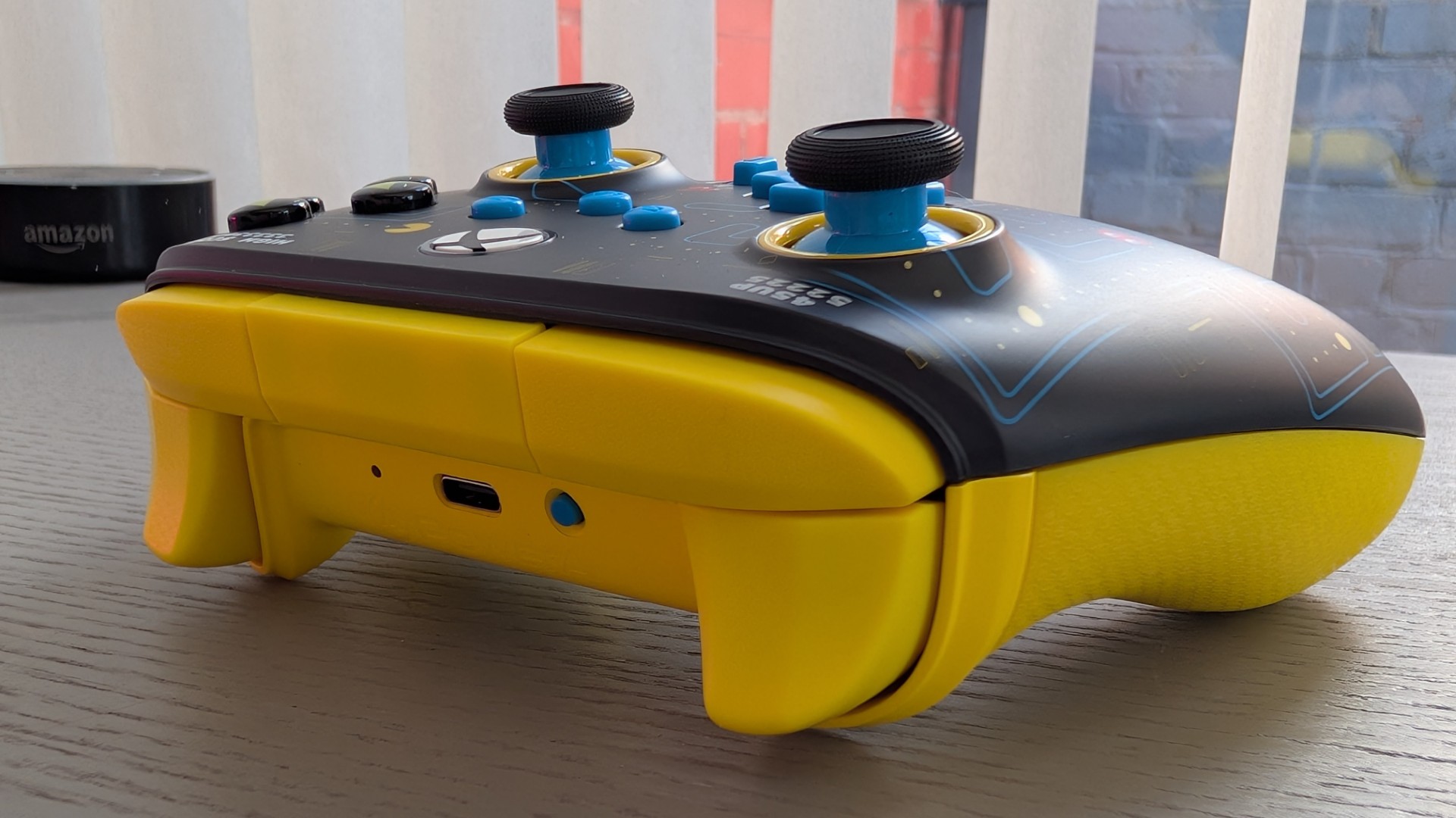 Powera Pac-Man Özel Sürüm Kablosuz Denetleyici 
