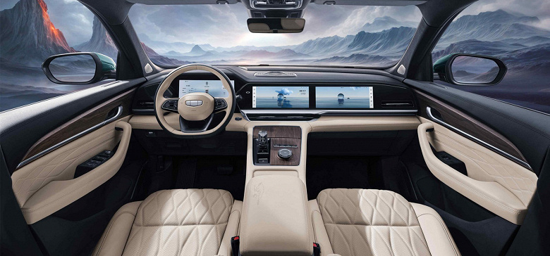 Geely Monjaro'nun yeni versiyonları sunulmuştur: Geliştirilmiş ekipman, 2.0 litrelik bir motor ve 8 vitesli 