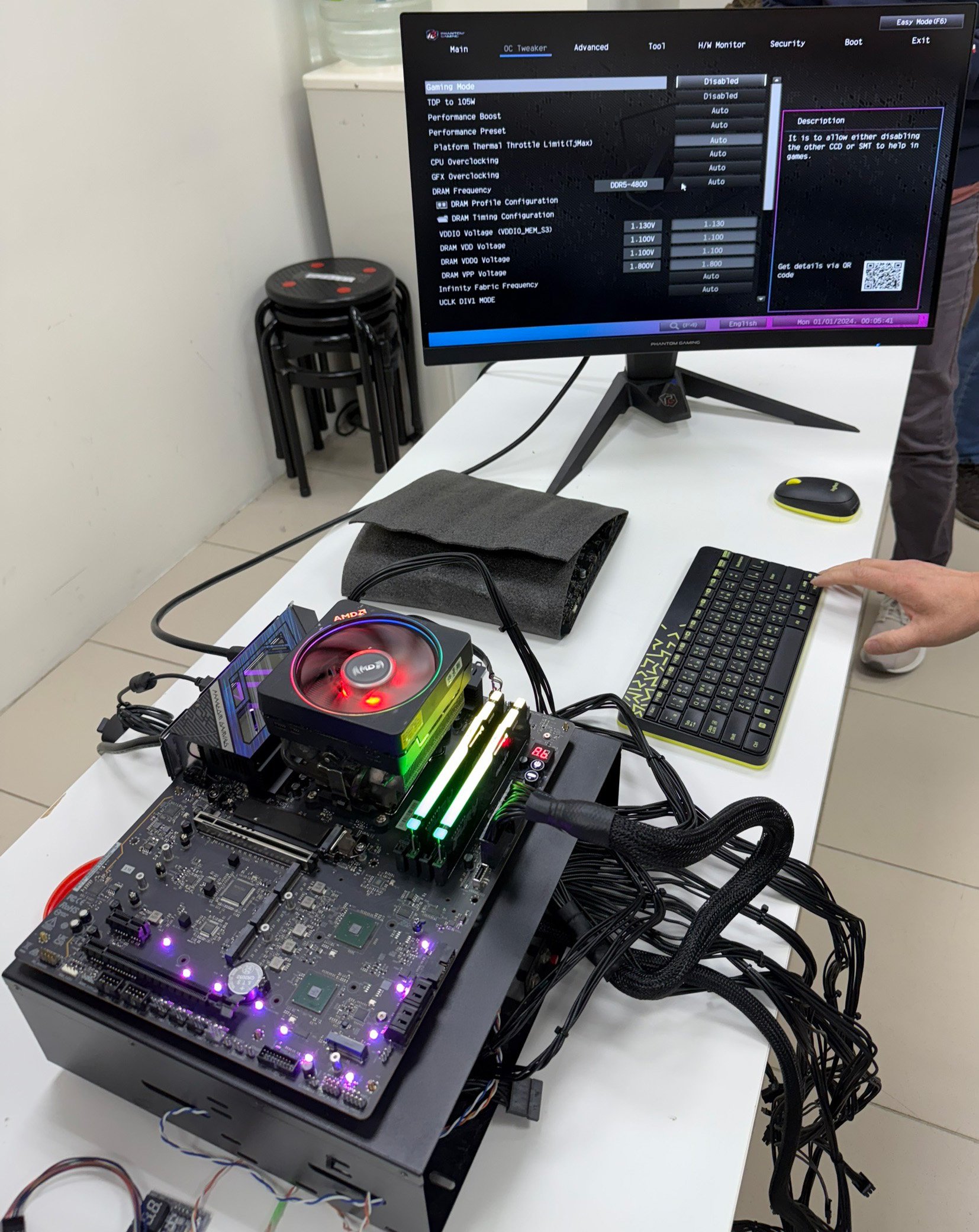 Asrock, AM5 anakartı temizleyerek düzeltiyor