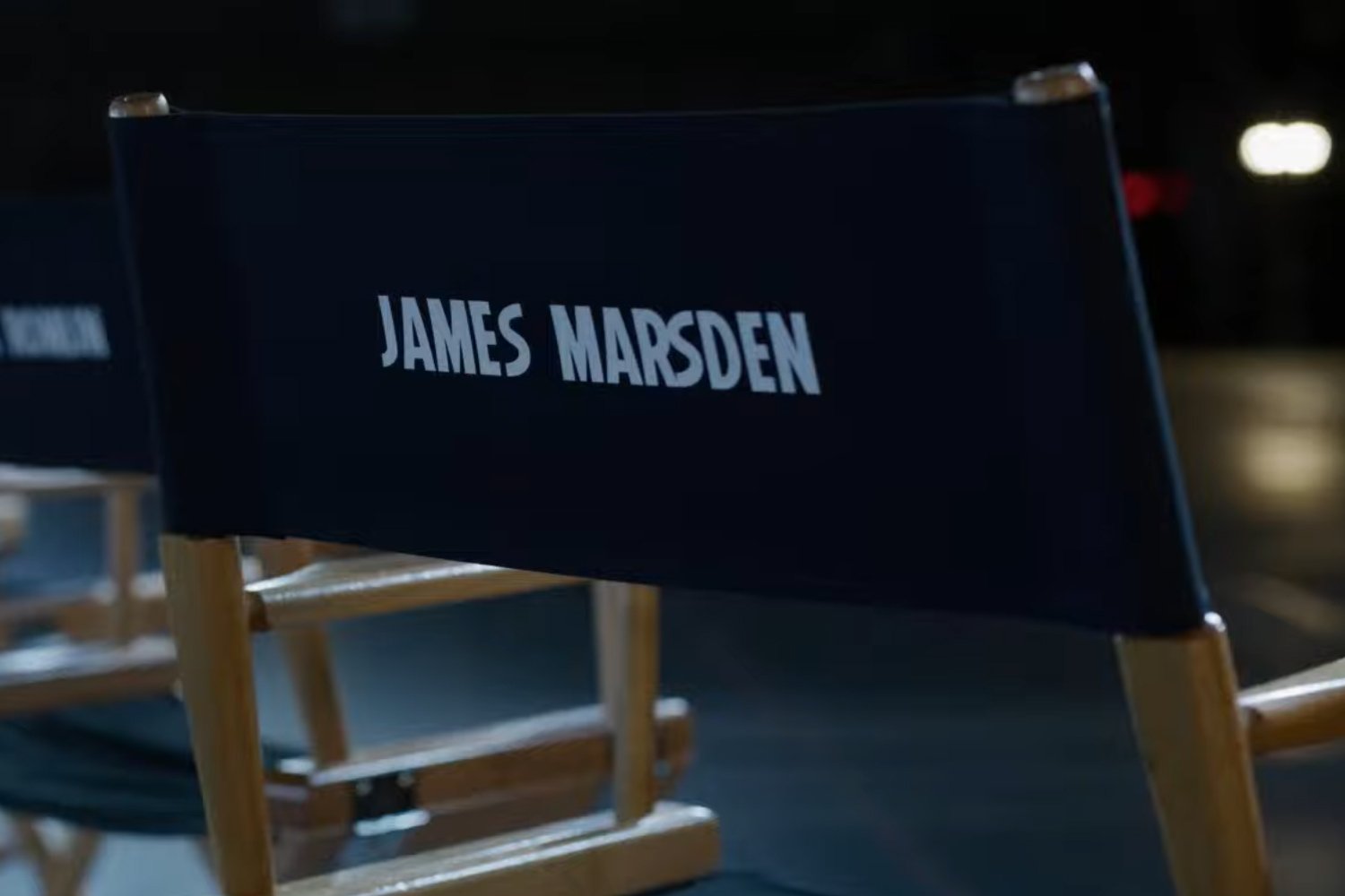 Avengers Doomsday Sandalyesi James Marsden
