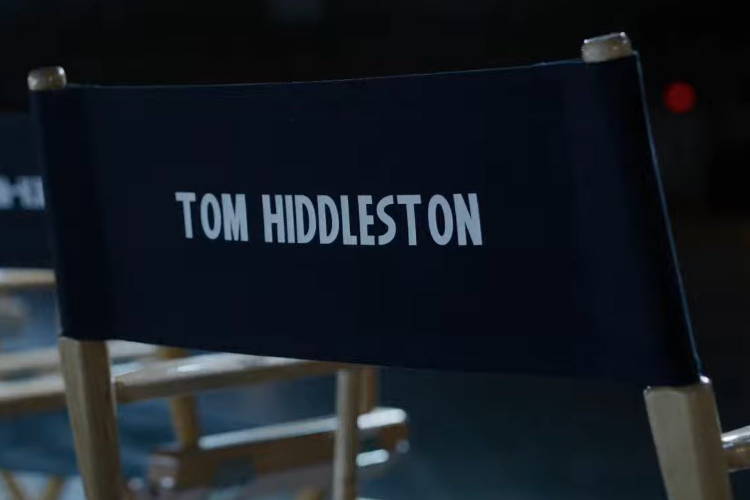 Avengers kıyamet sandalyesi Tom Hiddleston