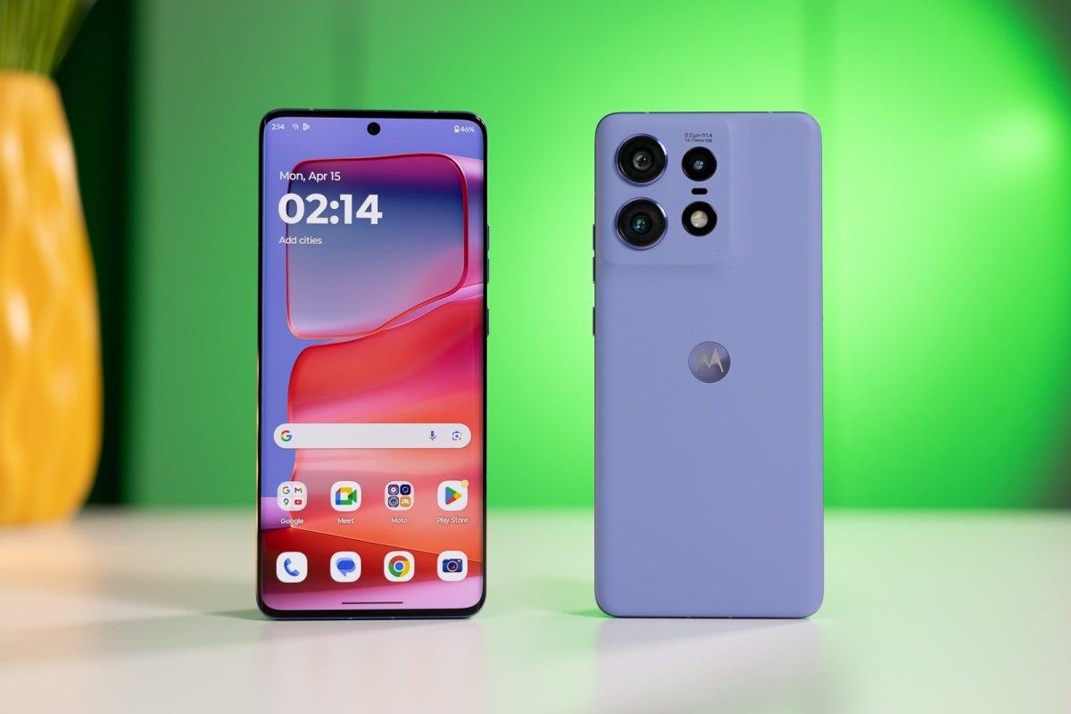 Motorola Edge 50 Pro Ön ve Arka
