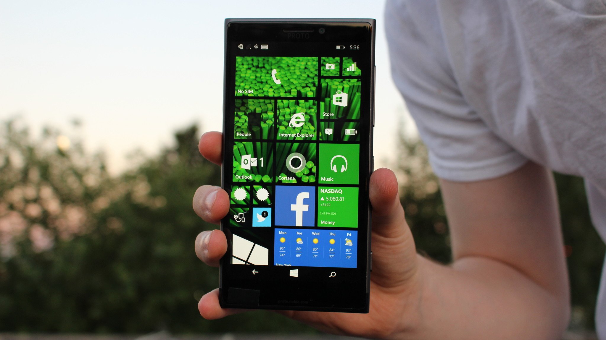 Lumia McLaren