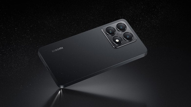 İnce tasarım ve dörtlü kamera kurulumuna sahip Xiaomi 14T akıllı telefon.