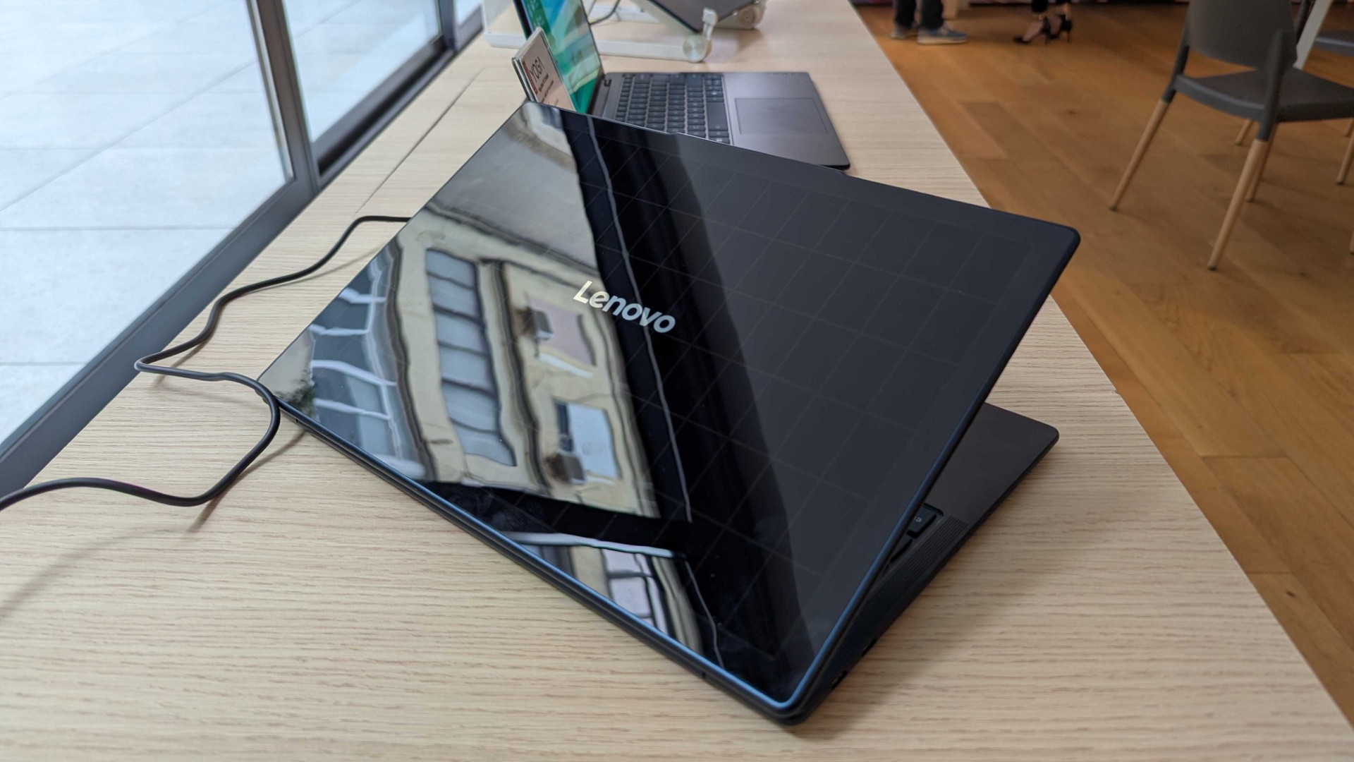 Lenovo Yoga Solar PC Konsepti