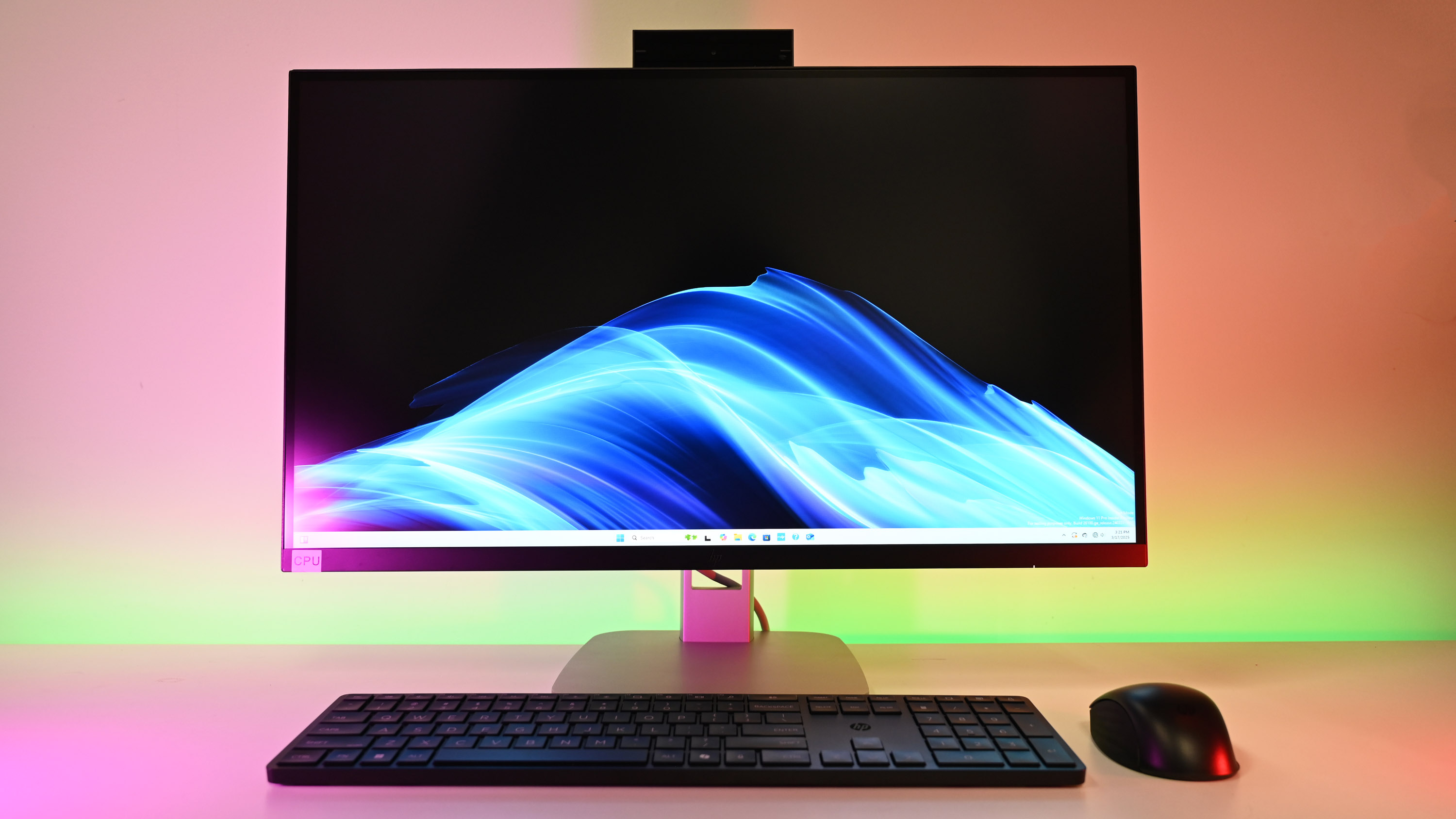 HP'nin Fortning 2025 ELITESTUDIO G8 AIO G1I Masaüstü All-One Windows PC AI ve üretkenliğe odaklanıyor.
