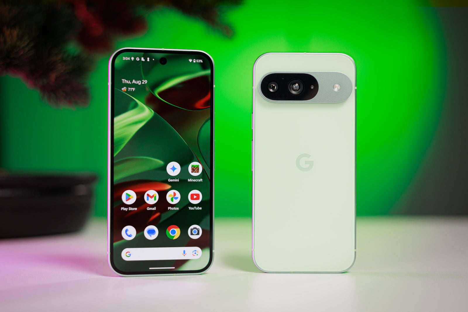 Daha fazla ABD taşıyıcıları uydula çalışan mesajlar sunmaya başlıyor, ancak sadece Galaxy S25 ve Pixel 9'da