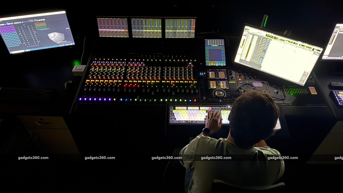 Dolby Vision Karıştırma Odası Dolby-Vision Mixing