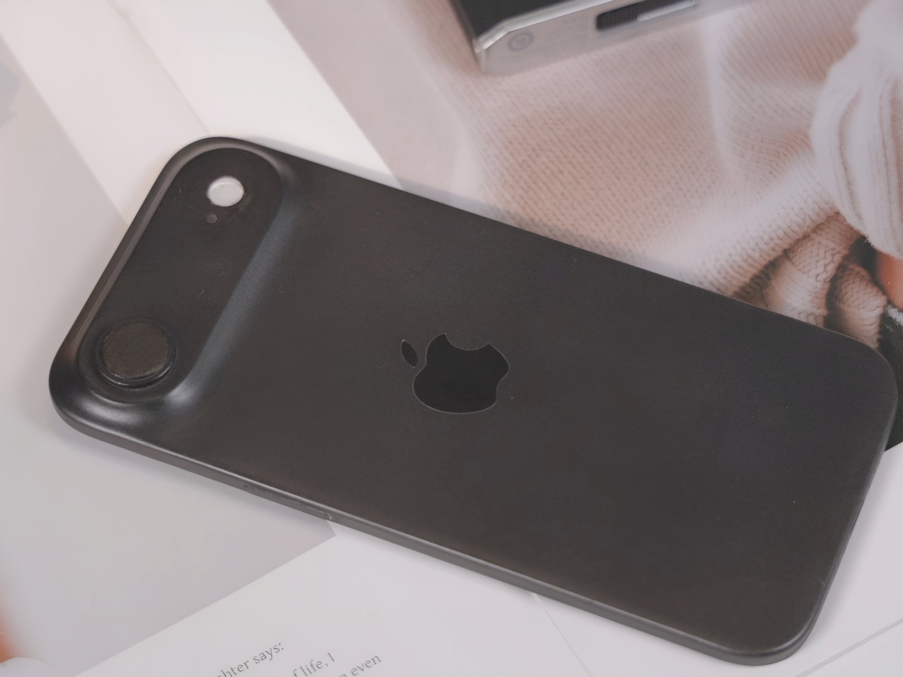 İPhone 17 Air'e başka bir bakış. | Resim Kredisi - Majin Bu - Bu, iPhone 17 Air ve iPhone 17 Pro Max'in muhtemelen böyle görüneceği şey