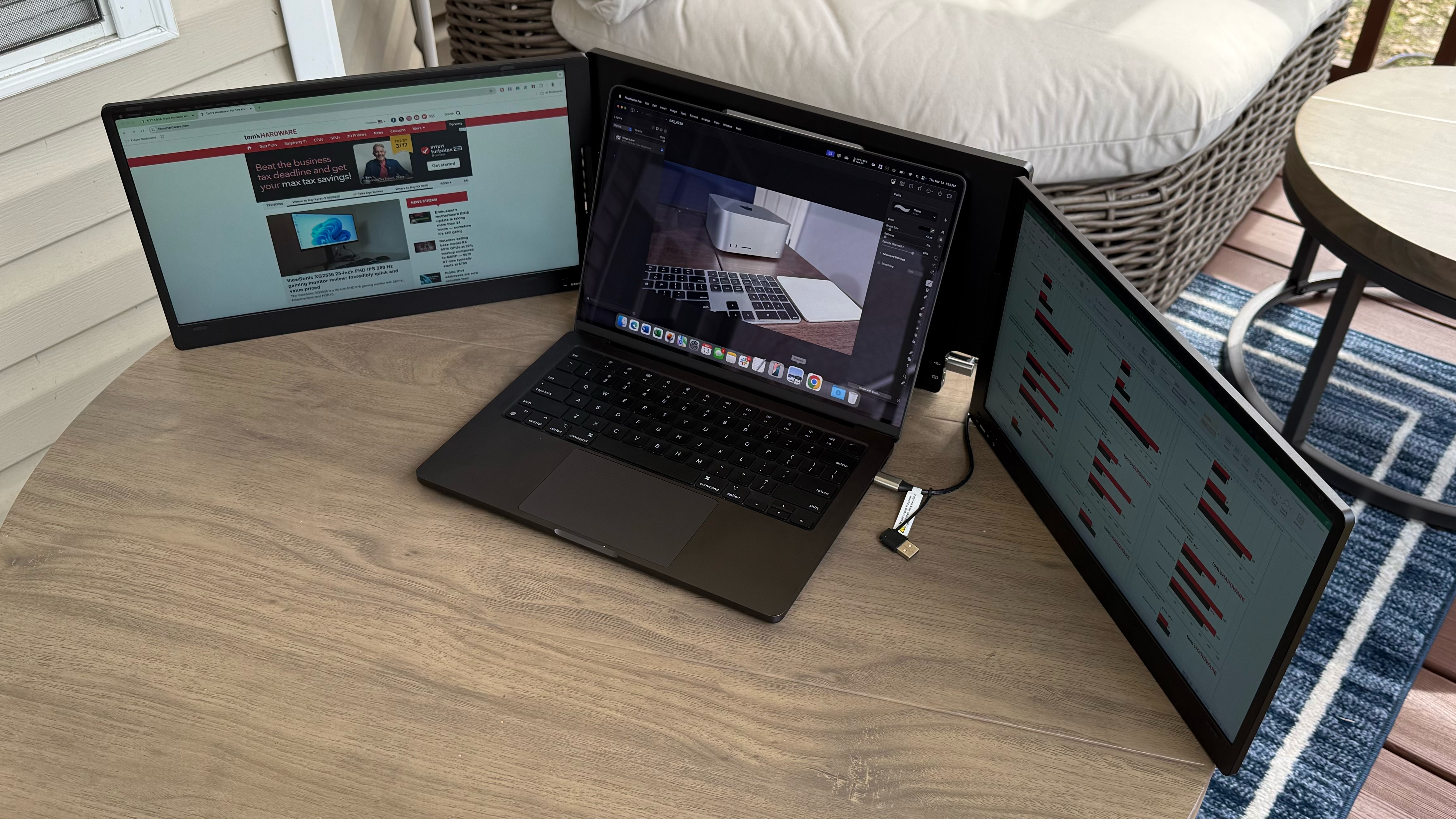 KYY X90D Üçlü Taşınabilir Monitör