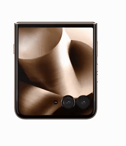 Wood'da yaklaşan Razr Plus (2025). | Resim Kredisi - Evan Blass - Motorola'nın en son Razr Plus (2025) Sızıntı, tasarımla güvenli oynamadığını gösteriyor