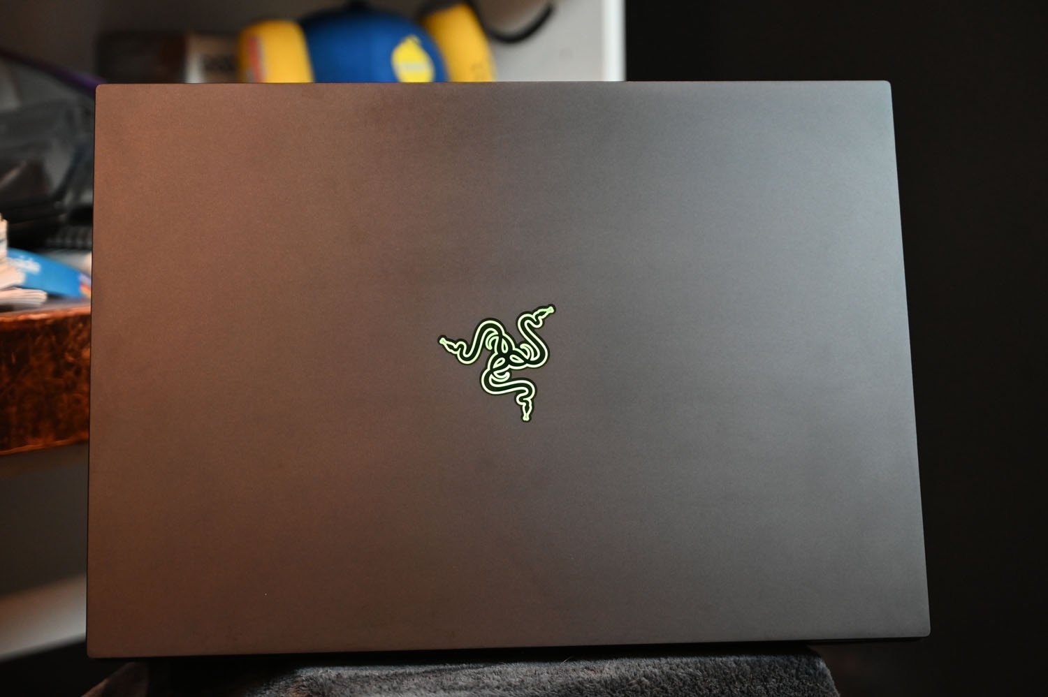 Razer Blade 16 2025'in kapağı