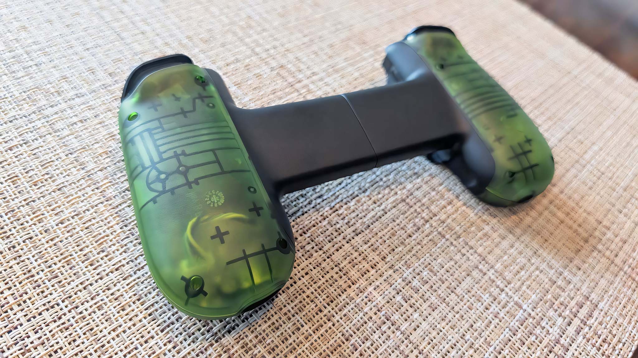 Omurga Bir Xbox Edition, önce bir doku matına yüz bıraktı.