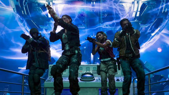 Black Ops 6 Parçalanmış Peçe Ana Görevi: Dev Mavi Bir AI Orb'u Koruyan Dört Güçlü Bir Kadro