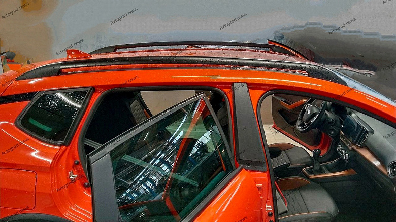 Lada Iskra SW Cross, 6 vitesli yeni bir şanzıman ile tüm detaylarda gösterildi