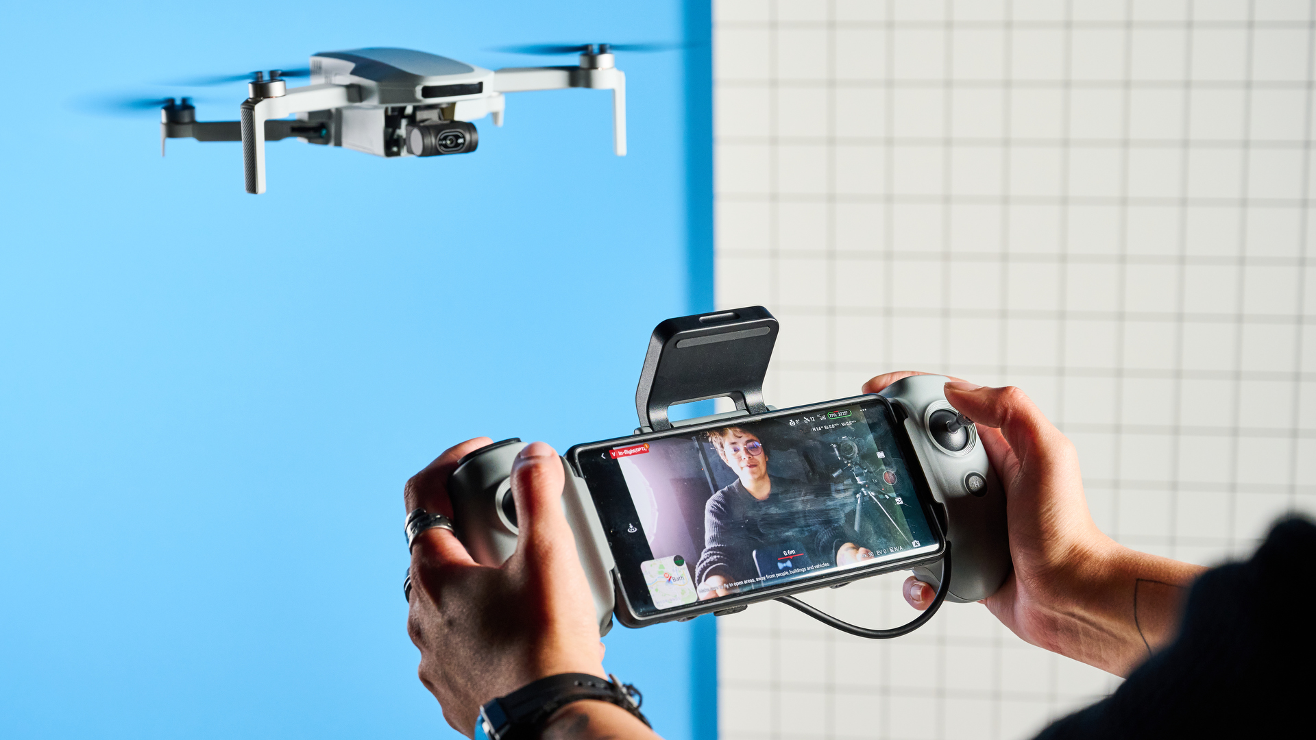 Potensik bir atom 2 drone