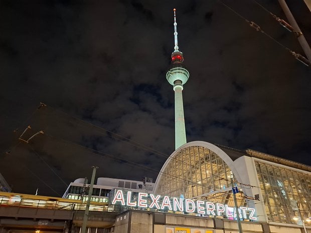 Samsung Galaxy A55: Ana Kamera (Gece ​​Modu)