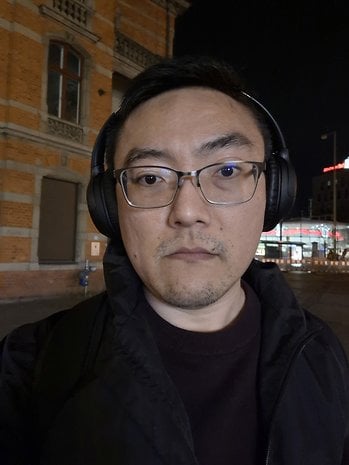 Samsung Galaxy A55: selfie kamera ultra kanatlı açı