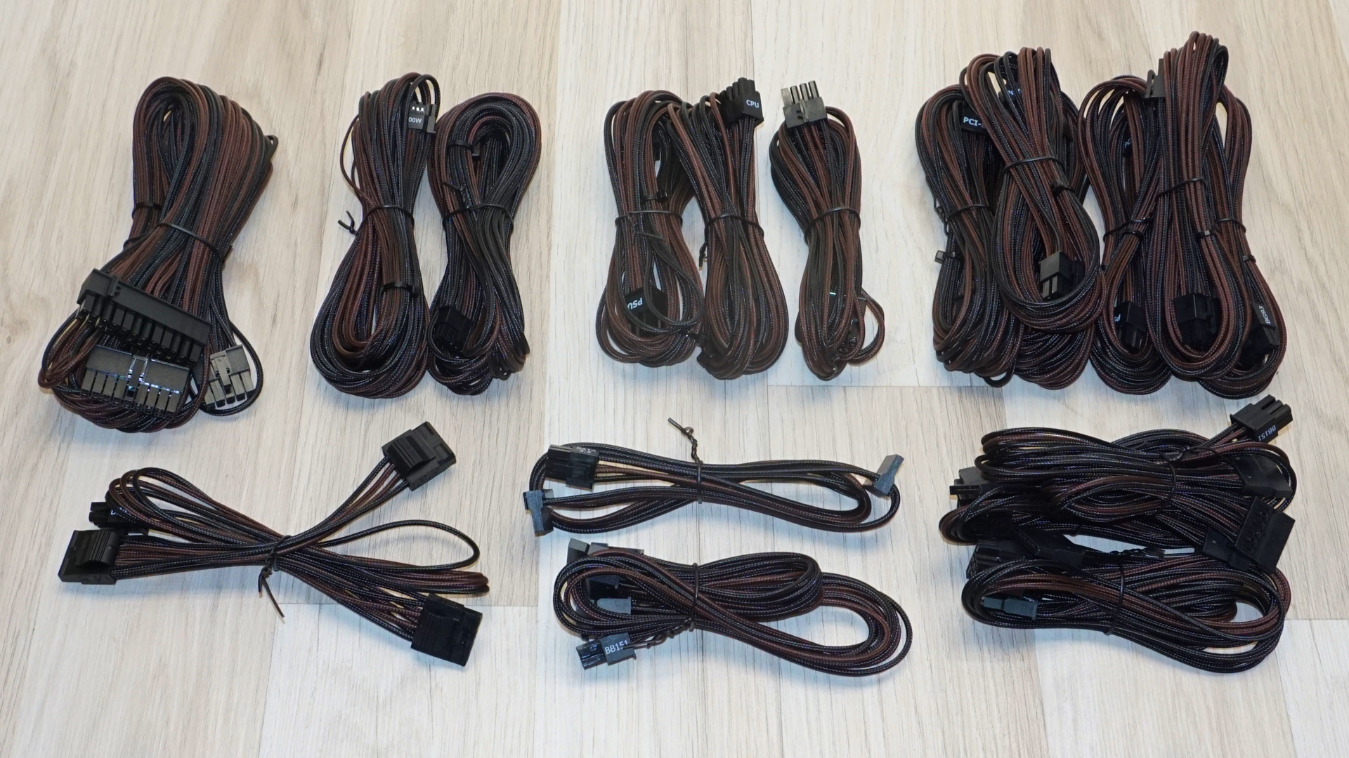 Seasonic Prime TX-1600 Noctua Edition