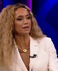 Taraftarlar, Kate Abdo ve Thierry Henry'nin eksikliğine tepki gösterdi