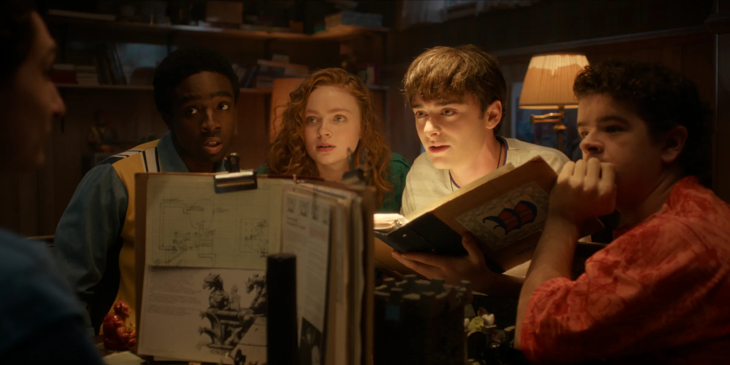 Stranger Things sezon finalinden bir sahne.