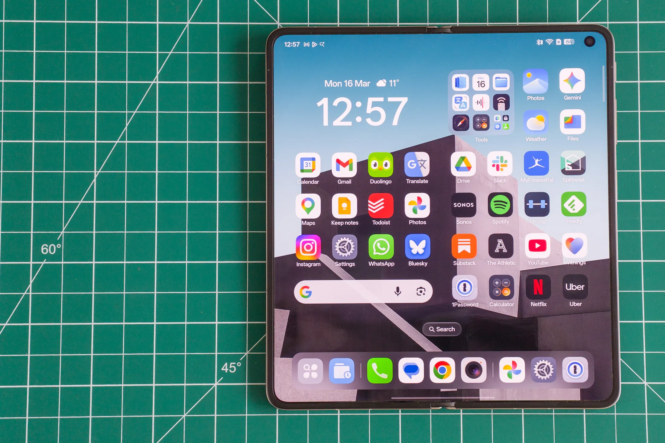 Oppo Find N6'nın genel görünümü