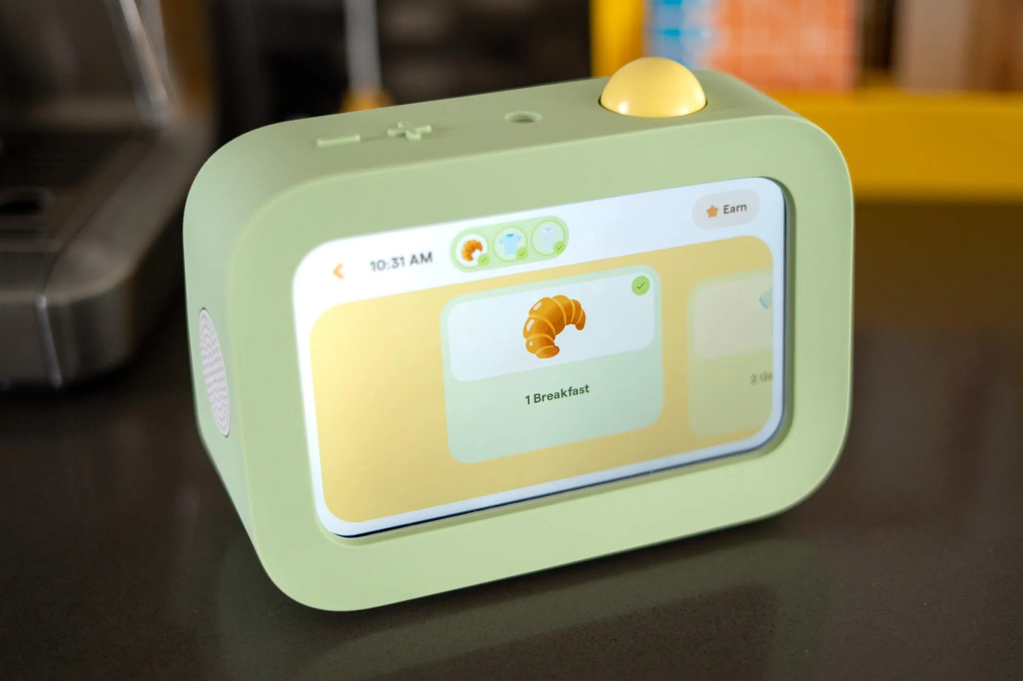 Skylight Buddy görev izleme cihazı rutinleri gösteren ekran